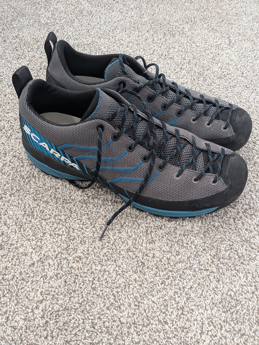Scarpa Mescalito KN Approach Shoe Sneaker Men's 12 Hiking Outdoor Athletic Shoe